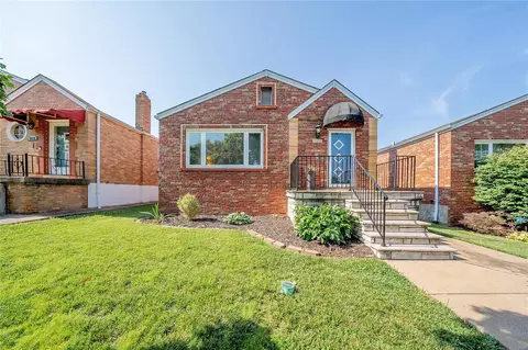5620 Marquette Ave, Saint Louis, MO 63139