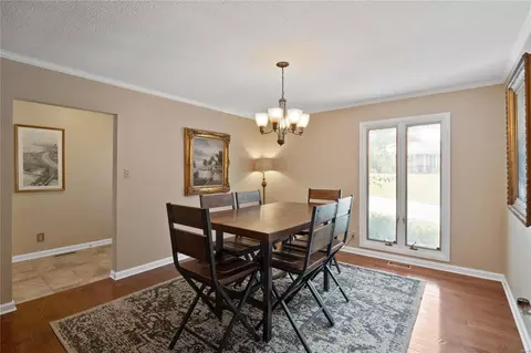 11025 Pem Rd, Saint Louis, MO 63146 photo 4