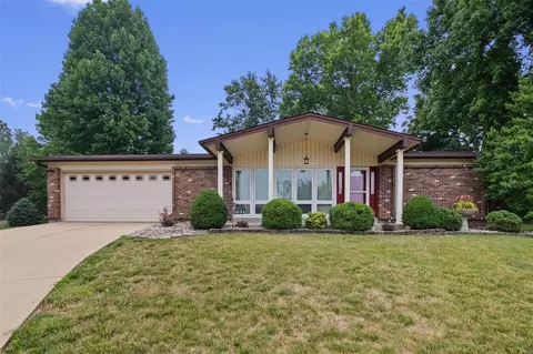 3634 Harmann Estates Ct, Bridgeton, MO 63044