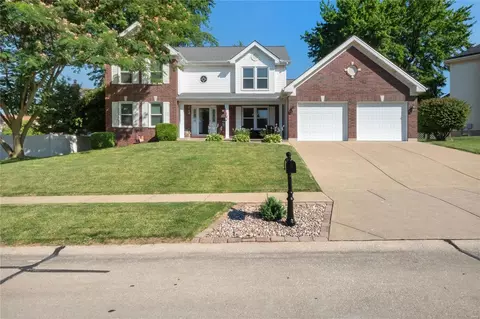 115 Huntington Park, Saint Charles, MO 63301