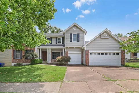 107 Watercrest Ct, Grover, MO 63040