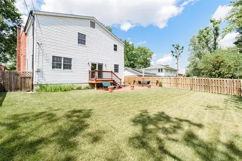 22 Beverly Dr, Olivette, MO 63132 photo 37