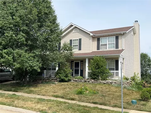 1231 Grand Canyon Dr, Wentzville, MO 63385