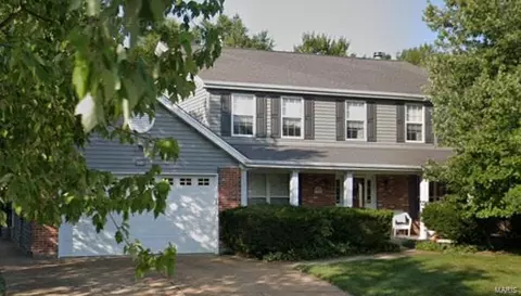 9809 Affton View Ct, Saint Louis, MO 63123
