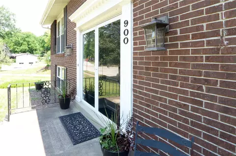 900 Parkfield Ter, Manchester, MO 63021 photo 10
