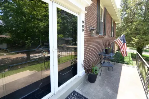 900 Parkfield Ter, Manchester, MO 63021 photo 8