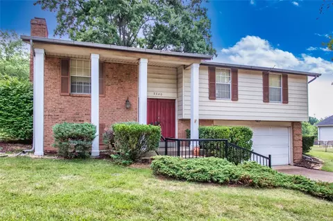5540 Seagrave Ct, Saint Louis, MO 63129