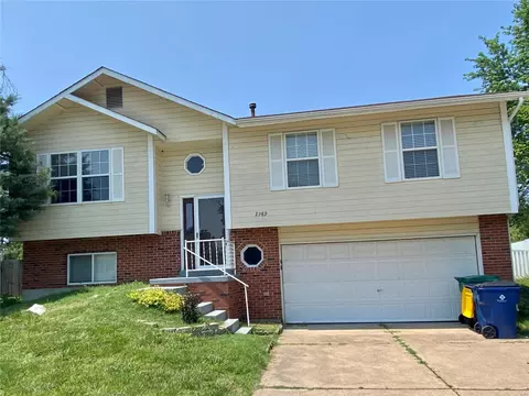 2989 Atlantic Park Ave, Florissant, MO 63031