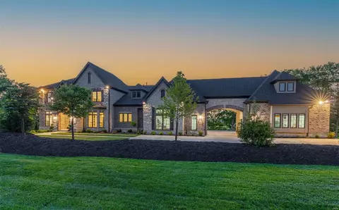 17439 Wild Horse Creek Rd, Chesterfield, MO 63005