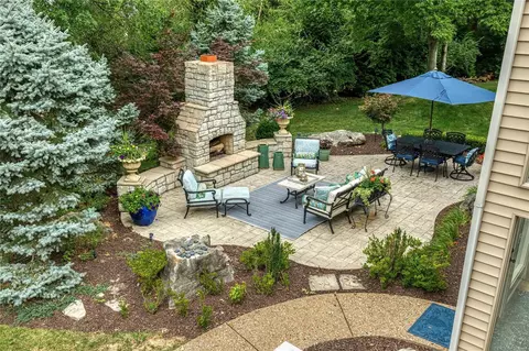 972 Whitmoor Dr, Weldon Spring, MO 63304 photo 5