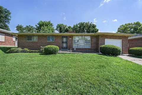 4541 Anderson Ave, Saint Louis, MO 63115
