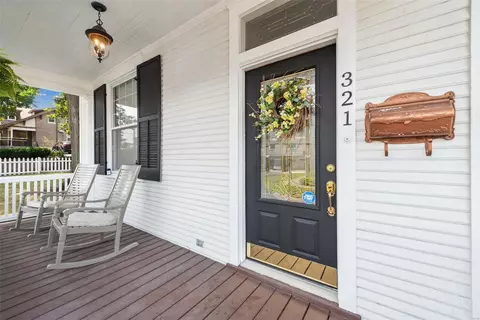 321 Monroe St, Saint Charles, MO 63301 photo 3