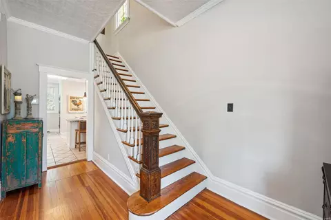 321 Monroe St, Saint Charles, MO 63301 photo 4