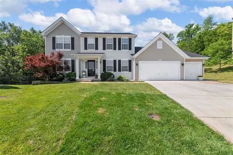 938 Wilderness Way Dr, Eureka, MO 63025