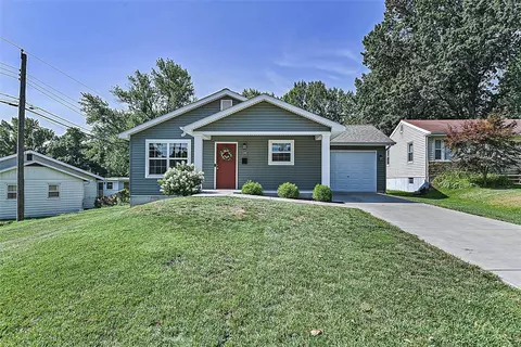 8566 Engler Ave, Saint Louis, MO 63114