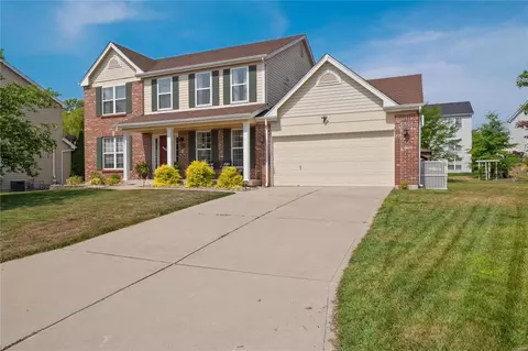 23 Canfield Ct, Lake Saint Louis, MO 63367