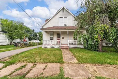 4713 Hannover Ave, Saint Louis, MO 63123