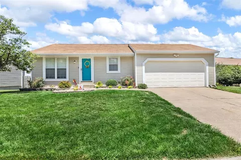 1519 Rutgers Ln, Saint Charles, MO 63303