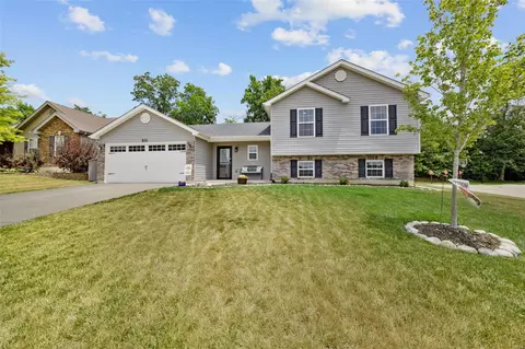 531 Sceptre Rd, Wentzville, MO 63385