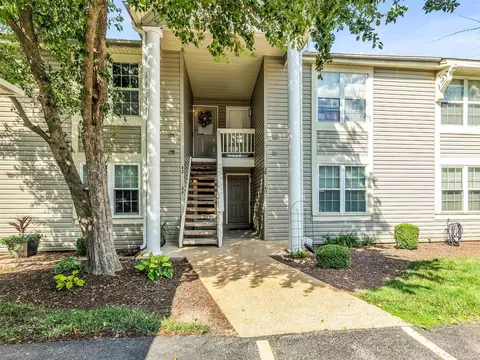 38 Sugar Grove Court 62ndfl #62ND, Saint Peters, MO 63376