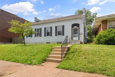 3428 Montana St, Saint Louis, MO 63118