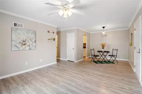138 Shadalane #D, Ballwin, MO 63011 photo 2