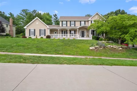 1448 Carriage Crossing Ln, Chesterfield, MO 63005