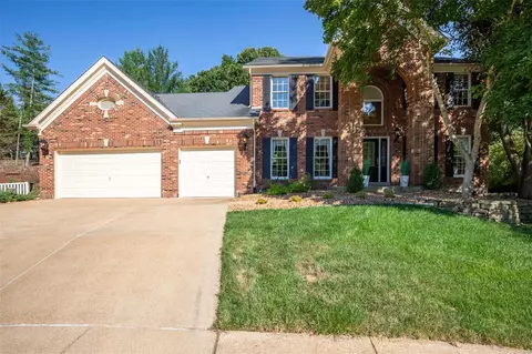16203 Berry Hollow Ct, Wildwood, MO 63011