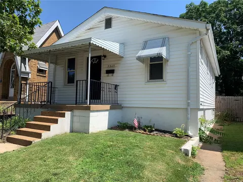 3945 Delor St, Saint Louis, MO 63116