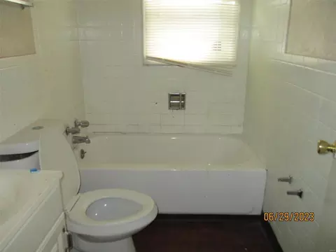 191 Bascom Dr, Saint Louis, MO 63135 photo 4