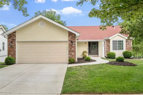 2528 Westglen Farms Dr, Wildwood, MO 63011