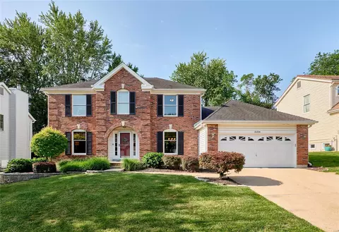 15324 Coventry Woods Ct, Chesterfield, MO 63017