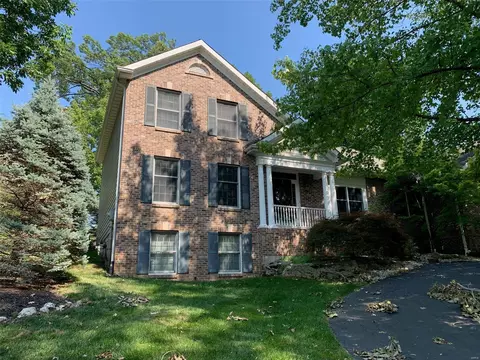 2005 La Chelle, Saint Louis, MO 63146