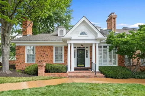 503 Middleton Ct, Kirkwood, MO 63122