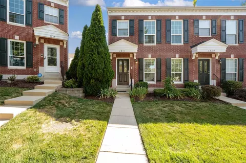 1311 Parkview Estates Dr, Ellisville, MO 63021