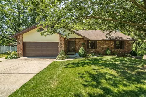 10 Walton Ct, Saint Charles, MO 63301