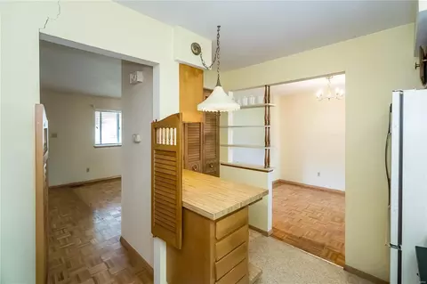 27 Pershing Cir, O'fallon, MO 63366 photo 13