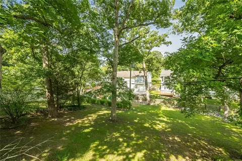 27 Pershing Cir, O'fallon, MO 63366 photo 35