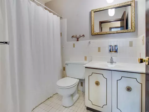 3341 Greenbridge Dr, Bridgeton, MO 63044 photo 5
