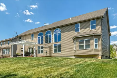 203 Irish Hound Dr, O'fallon, MO 63368 photo 7