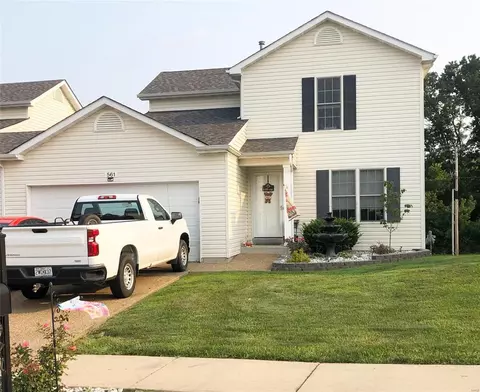 561 Donna Marie Dr #2020B, Wentzville, MO 63385