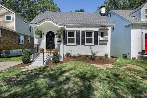 7569 Hiawatha Ave, Saint Louis, MO 63117