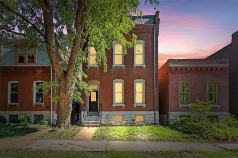2715 Shenandoah Ave, Saint Louis, MO 63104