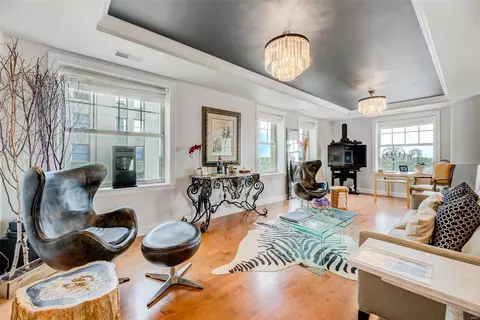 232 N Kingshighway Blvd #1202, Saint Louis, MO 63108