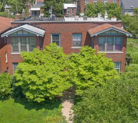 5947 Mcpherson Ave #2, Saint Louis, MO 63112