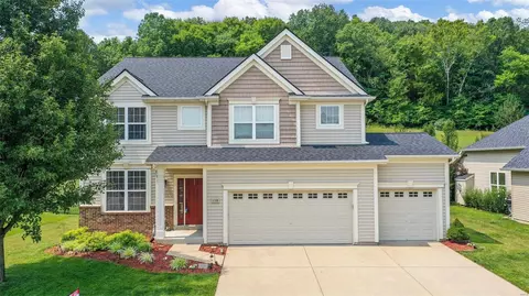 1728 Wellington Woods Dr, Eureka, MO 63025