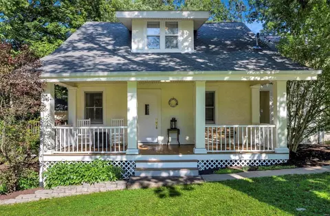 626 Bald Hill Rd, Eureka, MO 63025