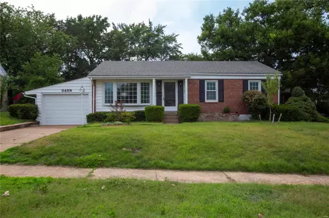 3459 Saint Blase Ln, Saint Ann, MO 63074