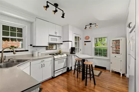 7601 Devonshire Ave, Shrewsbury, MO 63119 photo 9