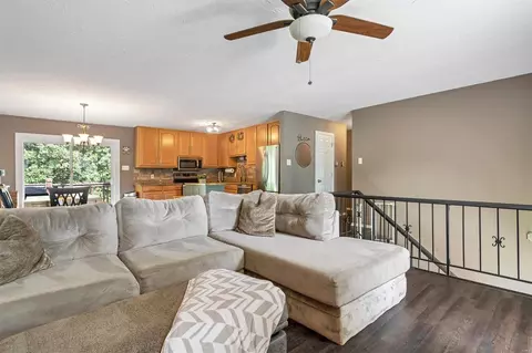 710 Barbara Pl, O'fallon, MO 63366 photo 4